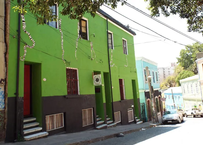 Hostal Casa Verde Limón