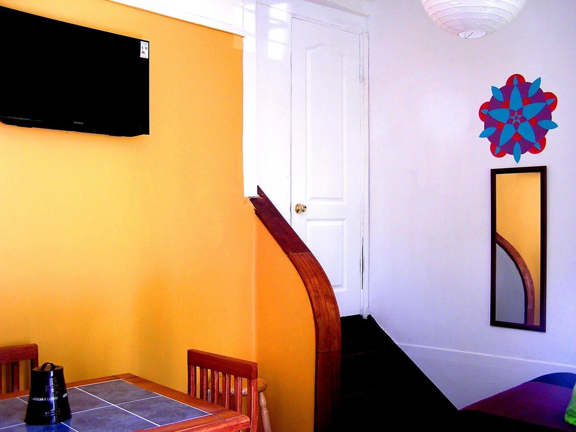 Hostal Casa Limón