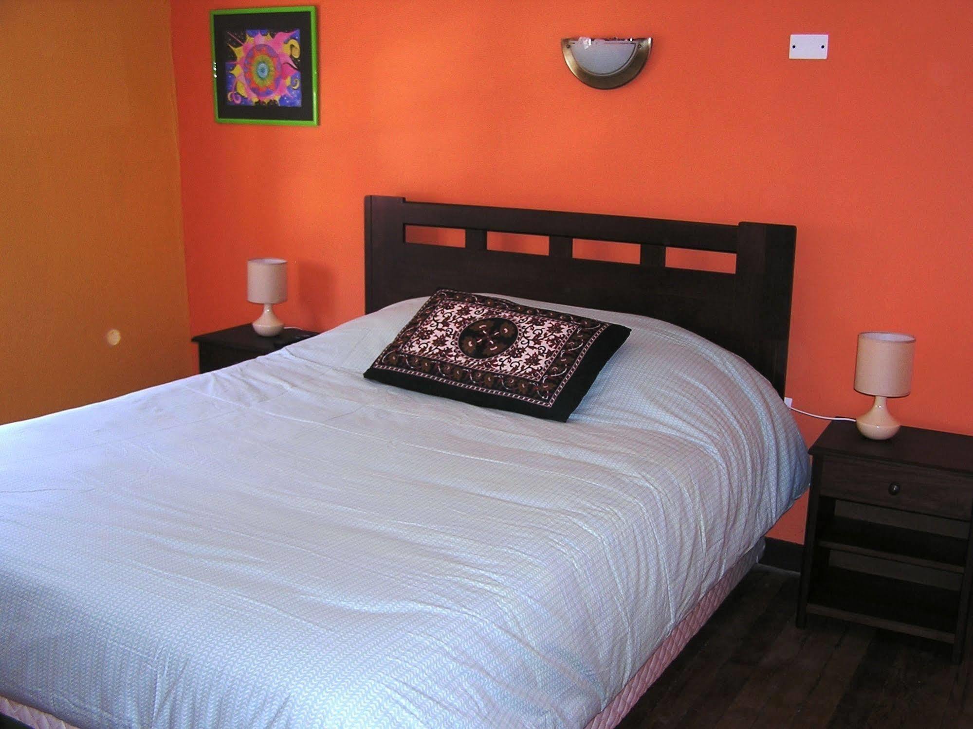 Hostal Casa Limón *